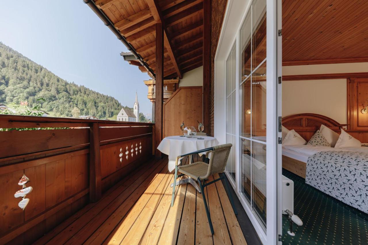 Hotel Hirschen 4*